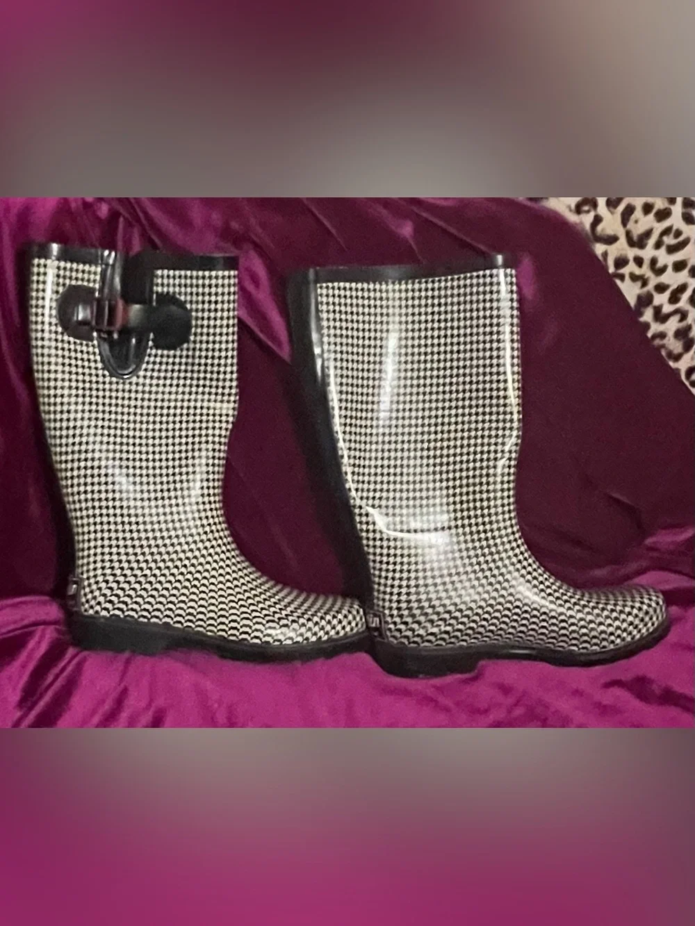 Austin Trading Co. Women's Waterproof Rain boots houndstooth size 6